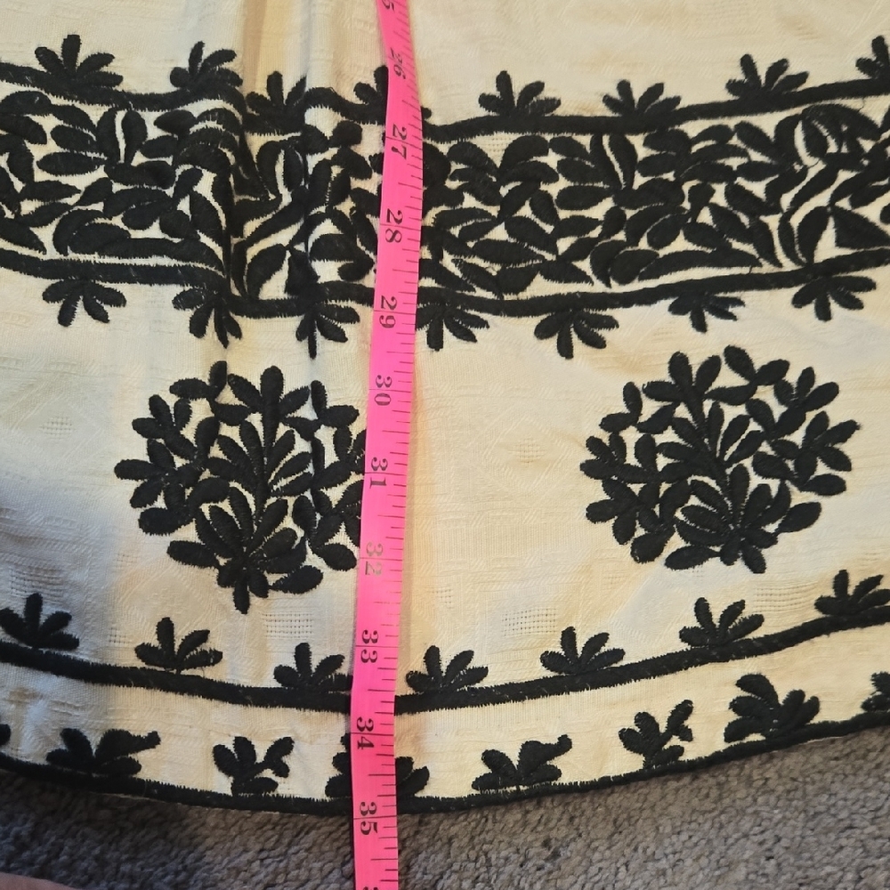 Anthropologie Cream Mini Dress with Black Embroidery Size 4 - Picture 13 of 14